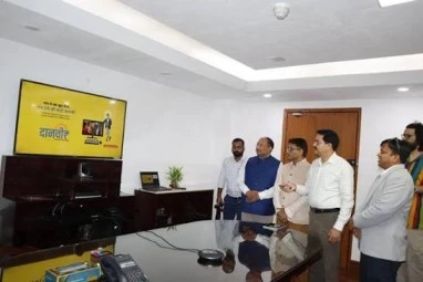 DAANVEER: Crowdsourcing Digital Infrastructure for Gram Panchayats
